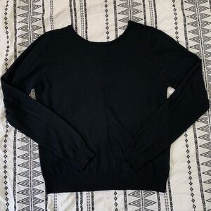 {3/$15} Jieru | Black button detail sweater